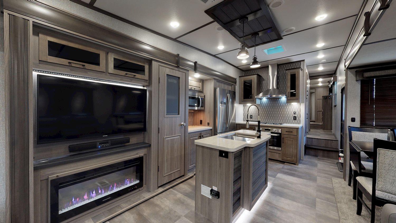 Awe-inspiring Ideas Of Front Kitchen 5th Wheel Ideas | Direct to Kitchen