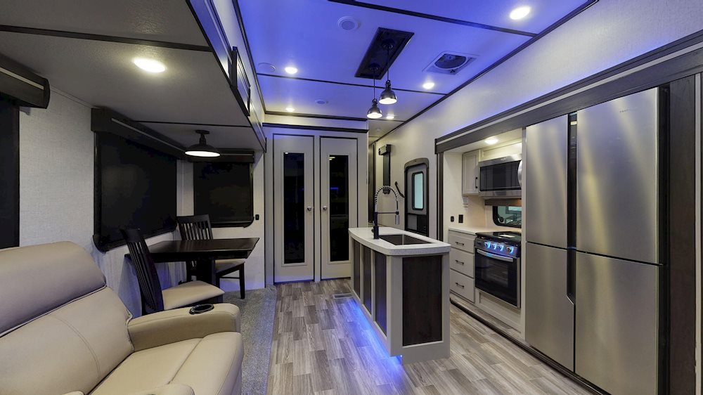 2024 Front Living Room Fifth Wheels